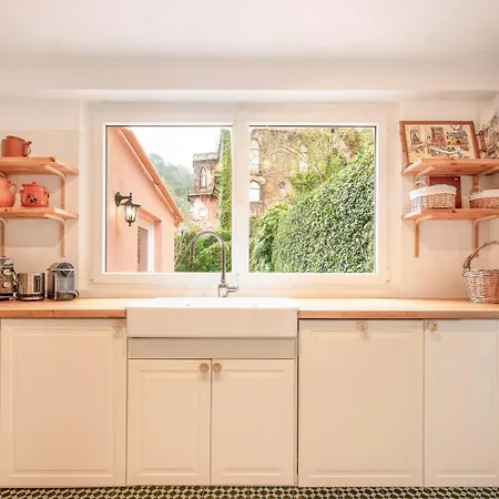 Сasa de vacaciones A Fairytale House *