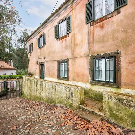 Сasa de vacaciones A Fairytale House Sintra
